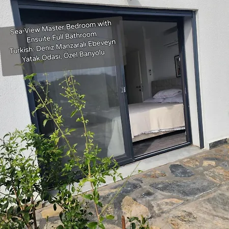 Tranquil Seaview With Private Pool In 博德鲁姆