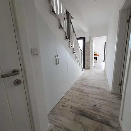 Apartmán Tranquil Seaview With Private Pool In *