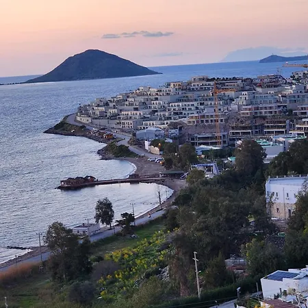 Tranquil Seaview With Private Pool In דירה