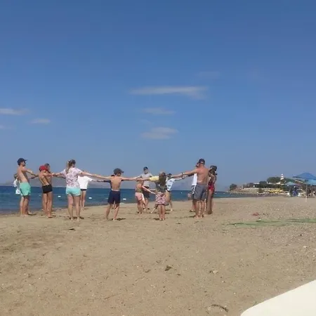 Tranquil Seaview With Private Pool In Apartment *