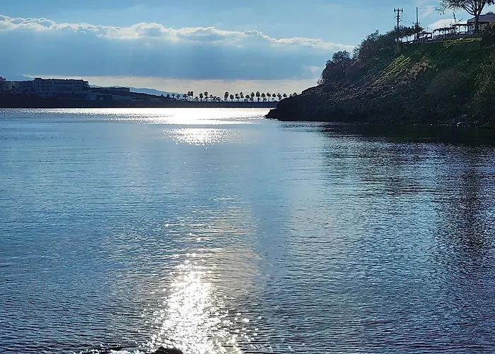 شقة Tranquil Seaview With Private Pool In *