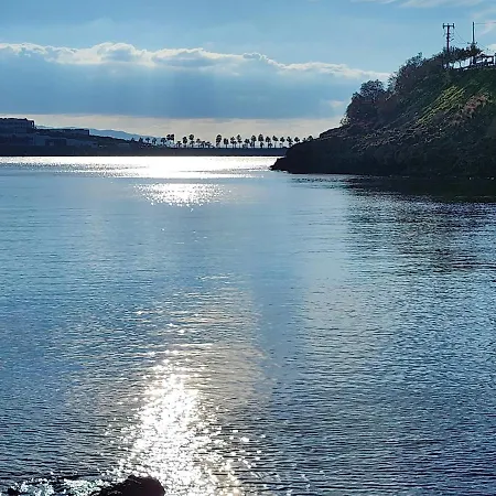 아파트 Tranquil Seaview With Private Pool In *
