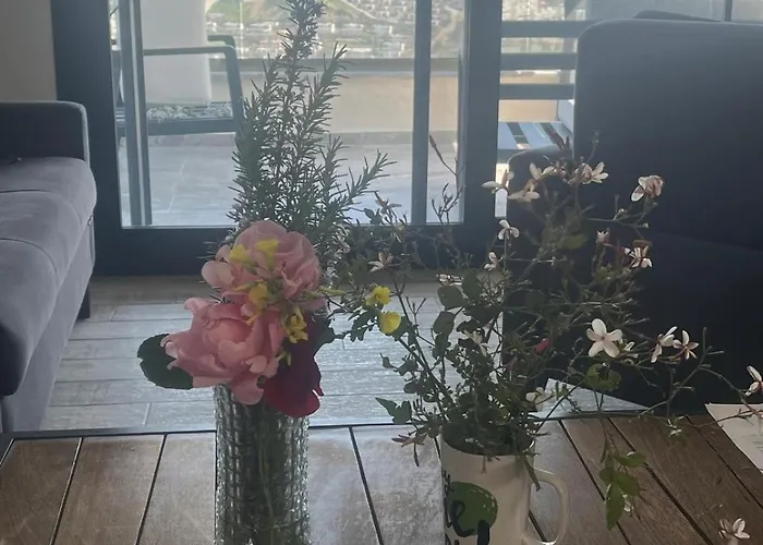 Tranquil Seaview With Private Pool In Apartmán *