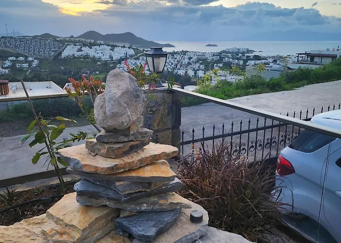 Tranquil Seaview With Private Pool In 아파트