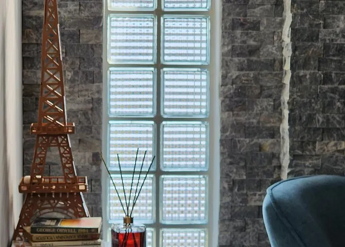 Apartmán Tranquil Seaview With Private Pool In *